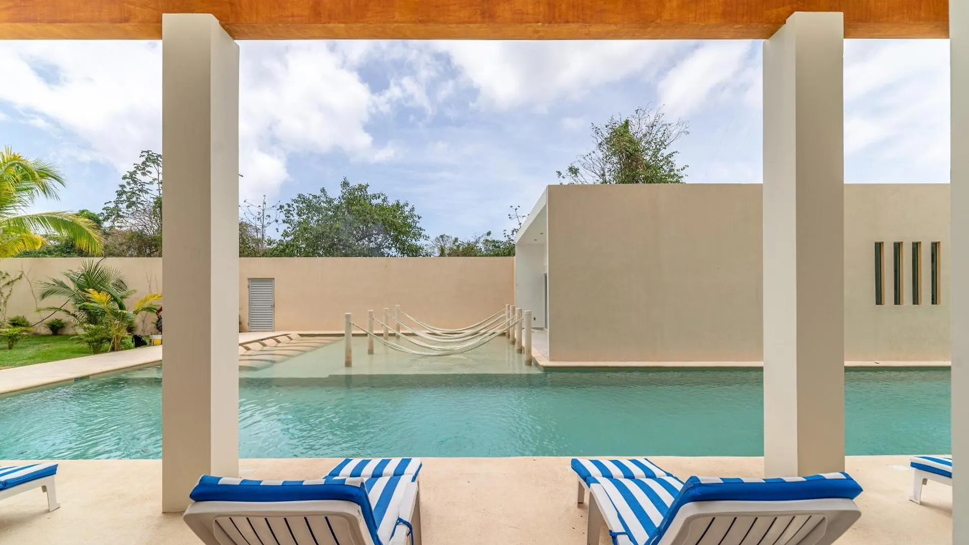 2 Bd Suite With Balcony, Gym, Rooftop Pool, Hot Tub Playa del Carmen 0*,