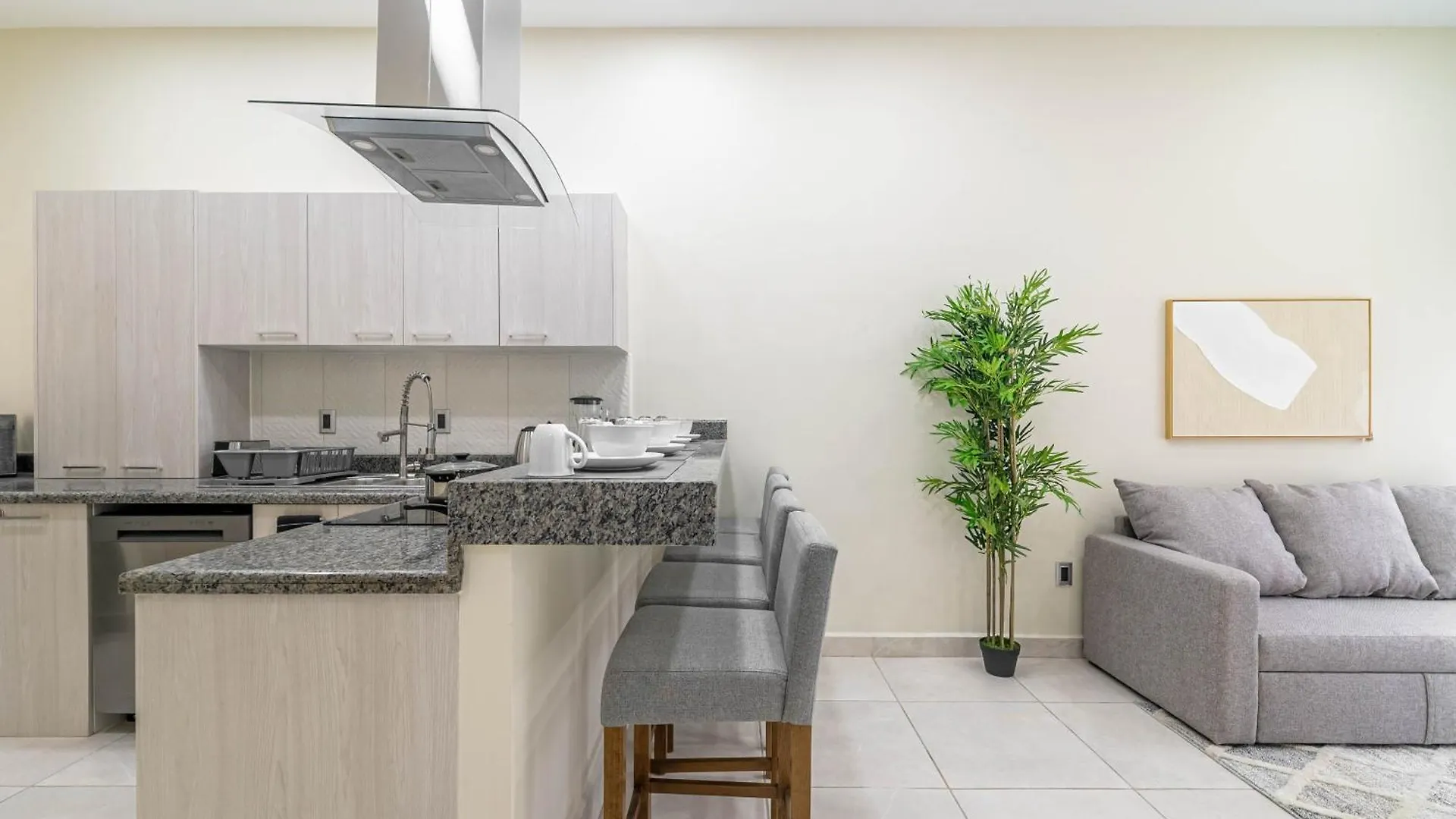 Holiday home 2 Bd Suite With Balcony, Gym, Rooftop Pool, Hot Tub Playa del Carmen Mexico