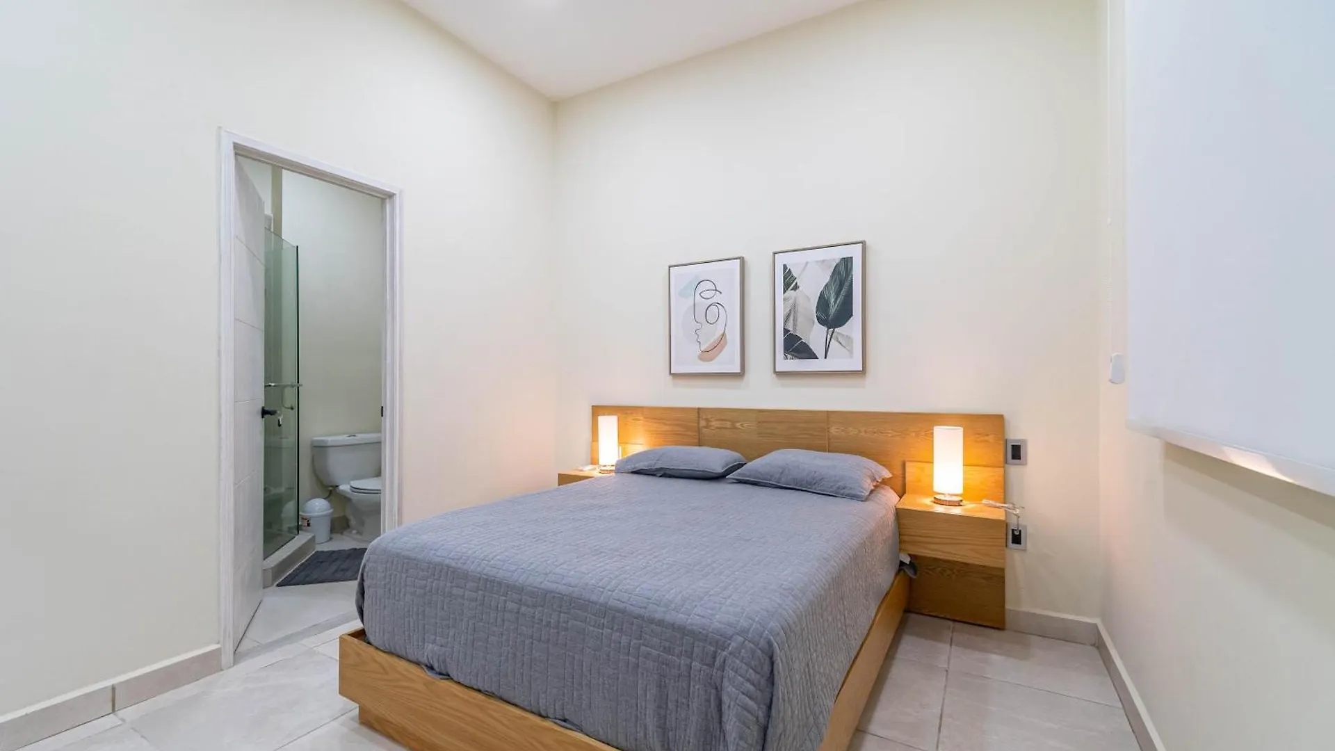 Holiday home 2 Bd Suite With Balcony, Gym, Rooftop Pool, Hot Tub Playa del Carmen