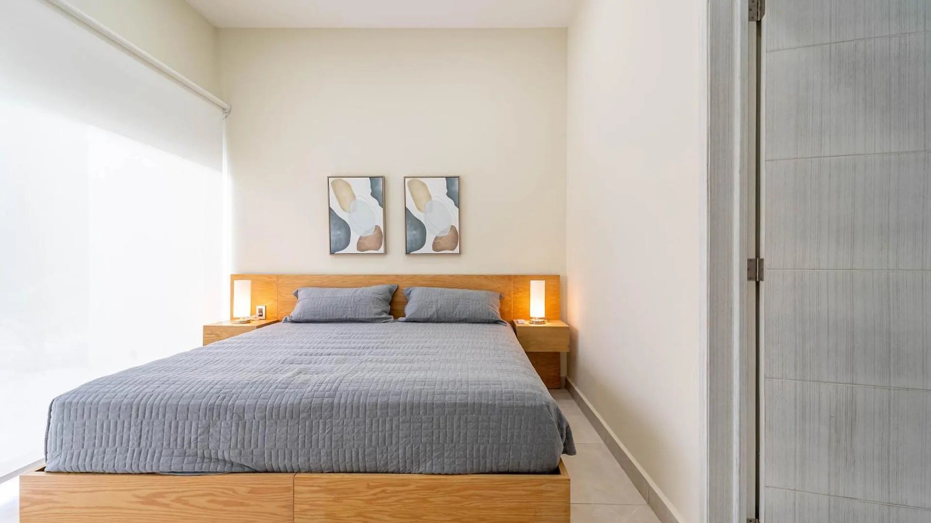 2 Bd Suite With Balcony, Gym, Rooftop Pool, Hot Tub Playa del Carmen Mexico